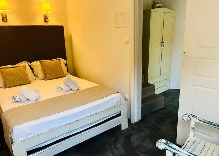 Navy Blue Apartment Ornos (Mykonos)