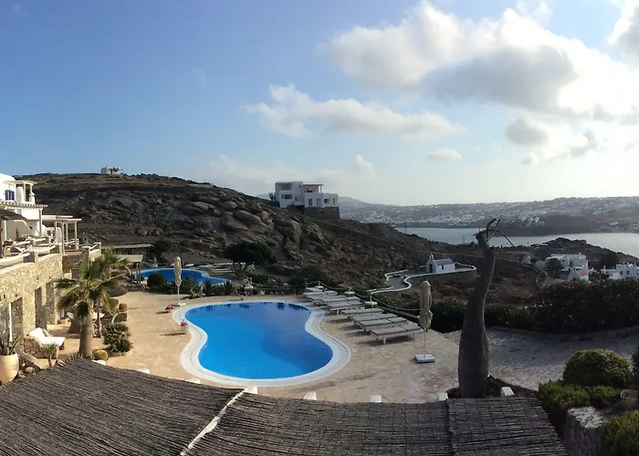 Navy Blue * Ornos (Mykonos)